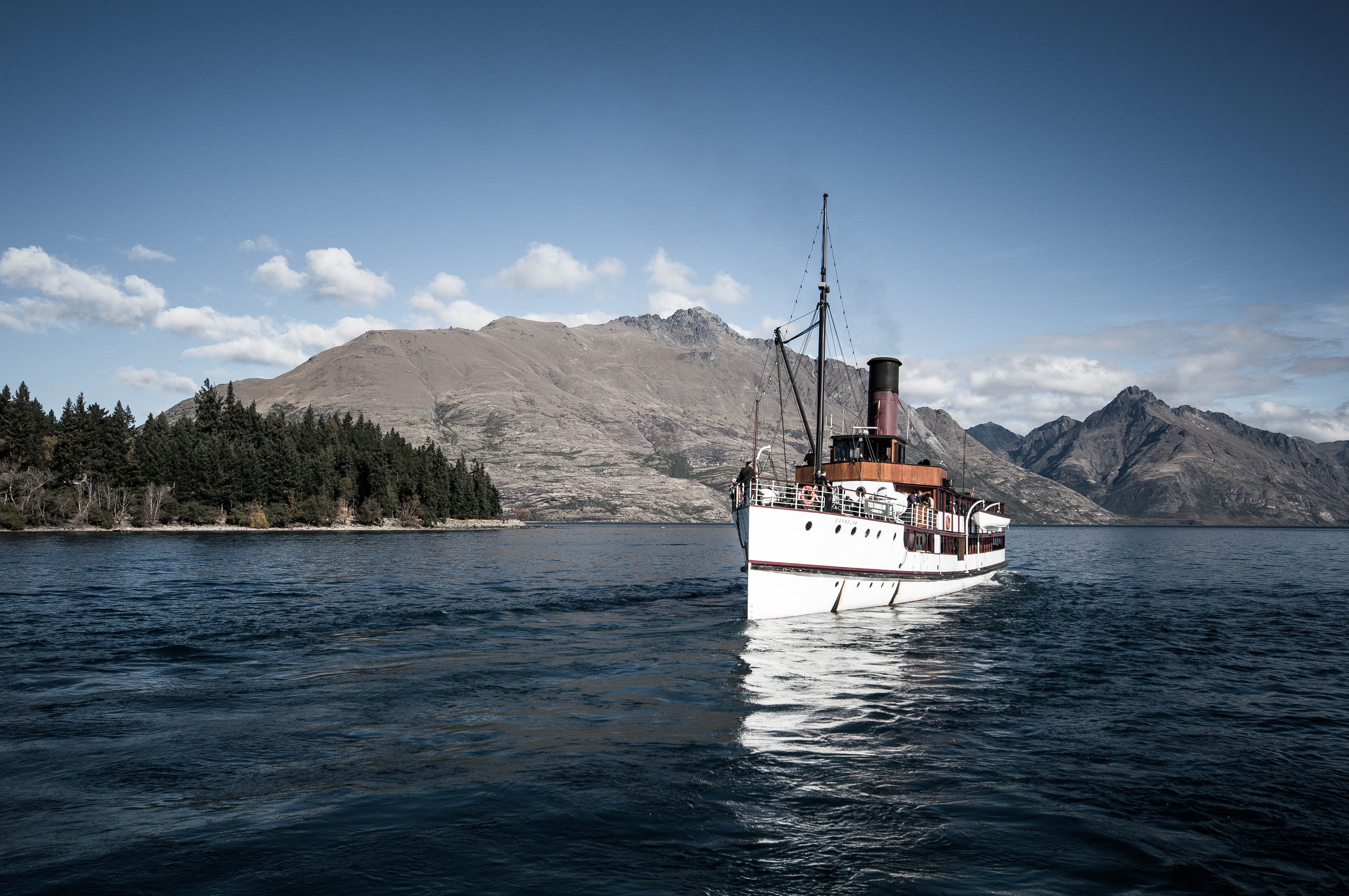 Visitor Visa to New Zealand